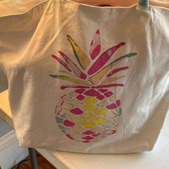 unbranded Handbags - Extra Large Canvas Tote with Colorful Pineapple Print